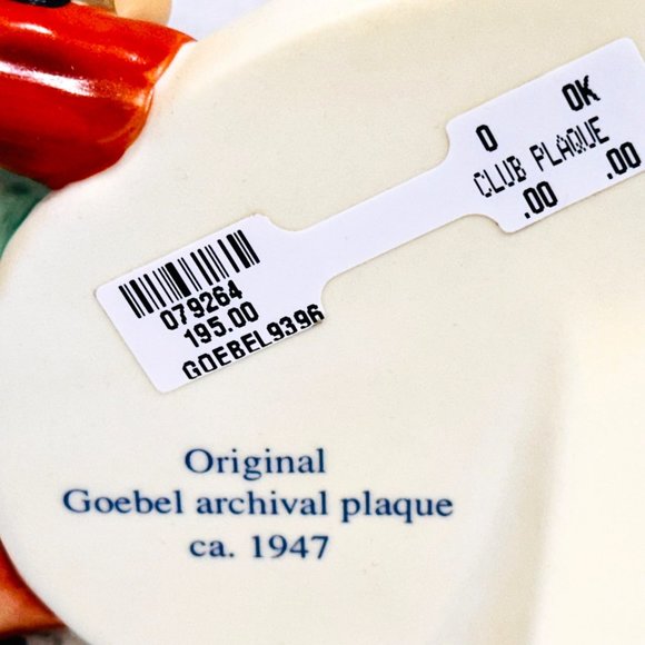 Goebel Hummel #900 Merry Wanderer Plaque w/Bee - Exclusive 1999 - Picture 8 of 12